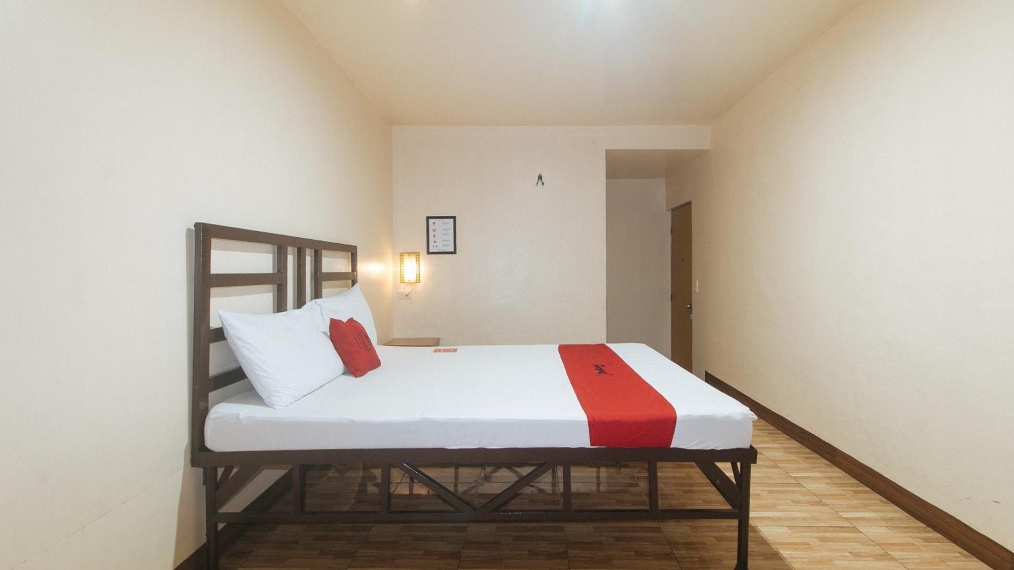 Elegance Guesthouse Pasay Exterior foto